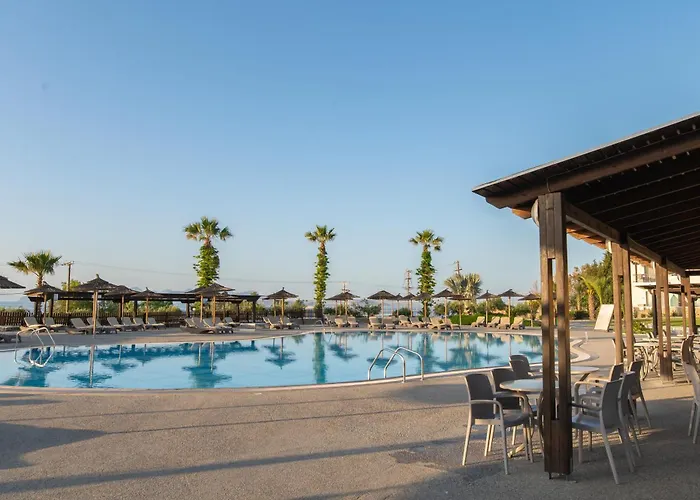 Grand Blue Beach Hotel